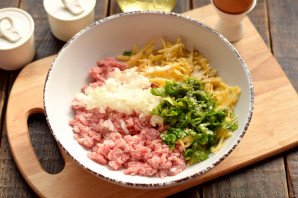 Конвертики из лаваша с мясом и сыром