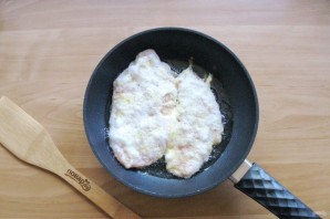 Куриное филе в белковом кляре