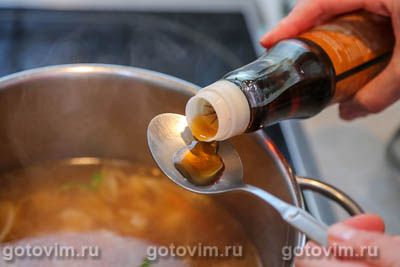 Куриный суп с цветной капустой и лапшой рамен