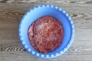 Макмаффин с яйцом и свиной котлетой