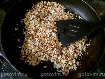 Миндальный торт с заварным кремом