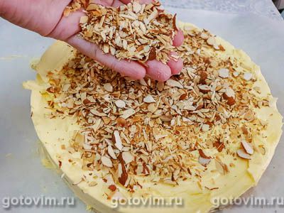 Миндальный торт с заварным кремом