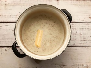 Молочный суп с овсяными хлопьями Молочный суп с овсяными хлопьями