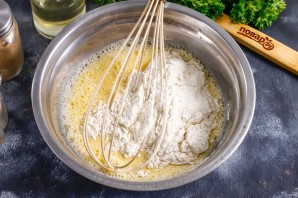 Оладьи из рыбных консервов