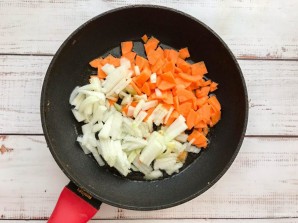 Паштет из куриной печени с черносливом Паштет из куриной печени с черносливом