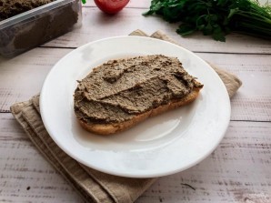 Паштет из куриной печени с черносливом Паштет из куриной печени с черносливом