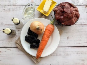 Паштет из куриной печени с черносливом Паштет из куриной печени с черносливом