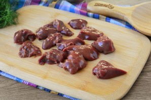 Печень куриная под сыром в духовке