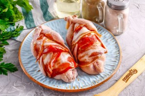 Перепелки в беконе