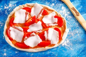 Пицца с салом