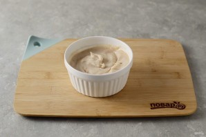 Пицца с тыквой и яблоками