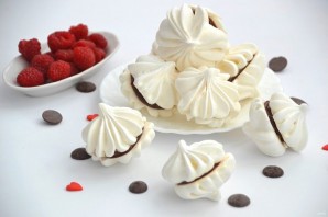 Пирожное "Французский поцелуй" Пирожное "Французский поцелуй"