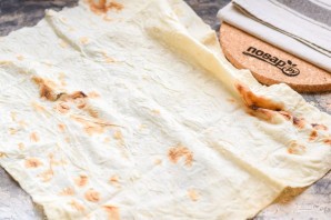 Рулет из лаваша с клубникой и творогом Рулет из лаваша с клубникой и творогом