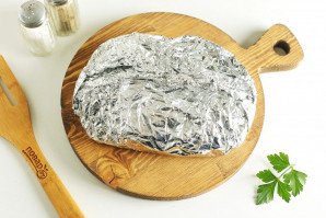 Рыба в фольге в духовке