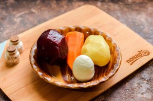 Салат "Царская шуба" с икрой