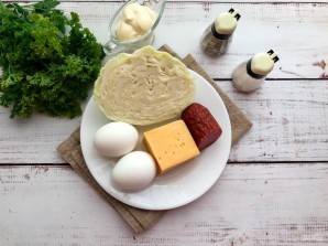 Салат "Фантазия" с колбасой