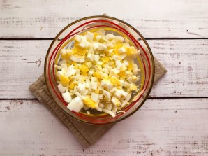 Салат "Фантазия" с колбасой