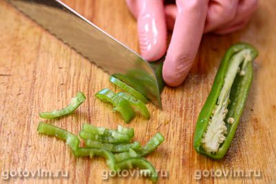 Салат из языка с авокадо и перцем чили Салат из языка с авокадо и перцем чили