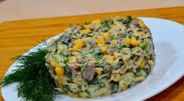 Салат с печенью, сыром и кукурузой, пошаговый рецепт с фото Салат с печенью, сыром и кукурузой, пошаговый рецепт с фото