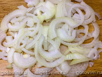 Салат с селедкой и корейской морковью Салат с селедкой и корейской морковью