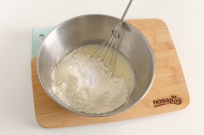 Шарлотка на одном яйце