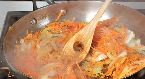 Щи из кислой капусты, пошаговый рецепт с фото Щи из кислой капусты, пошаговый рецепт с фото