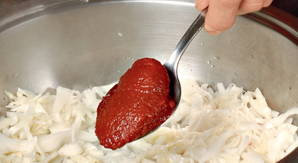 Щи из кислой капусты, пошаговый рецепт с фото Щи из кислой капусты, пошаговый рецепт с фото