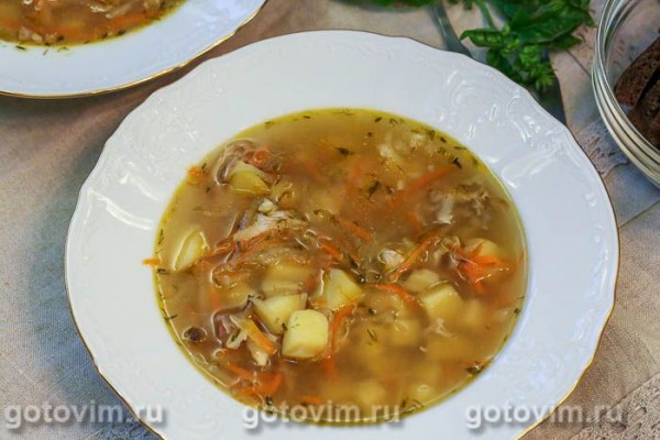 Суп куриный с кольраби