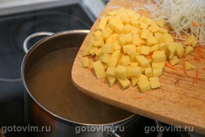 Суп куриный с кольраби