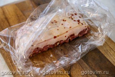 Свиные ребрышки в глазури с мадерой, запеченные в рукаве (пакете для выпечки) Свиные ребрышки в глазури с мадерой, запеченные в рукаве (пакете для выпечки)