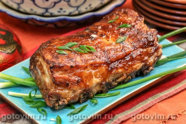 Свиные ребрышки в глазури с мадерой, запеченные в рукаве (пакете для выпечки) Свиные ребрышки в глазури с мадерой, запеченные в рукаве (пакете для выпечки)