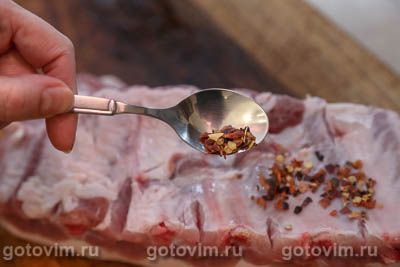 Свиные ребрышки в глазури с мадерой, запеченные в рукаве (пакете для выпечки) Свиные ребрышки в глазури с мадерой, запеченные в рукаве (пакете для выпечки)