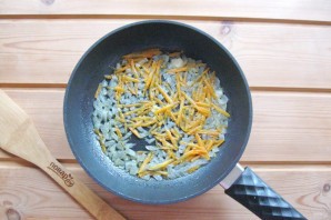 Тефтели в томатном соусе на сковороде