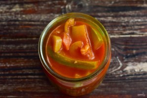 "Тещин язык" с томатной пастой