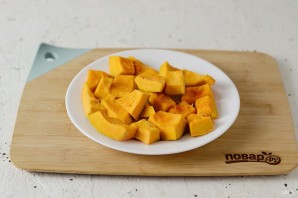 Тыква с рикоттой в духовке