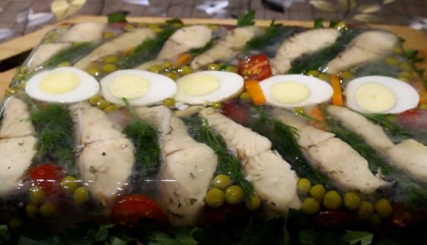 Заливное из рыбы с желатином, простые и вкусные рецепты + как красиво подать Заливное из рыбы с желатином, простые и вкусные рецепты + как красиво подать