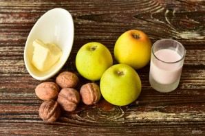 Запеченные яблоки с йогуртом Запеченные яблоки с йогуртом