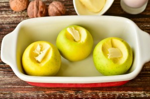 Запеченные яблоки с йогуртом Запеченные яблоки с йогуртом