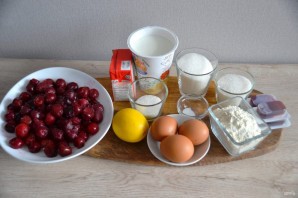 Йогуртовый торт с вишней