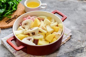 Картофель с мясом в духовке