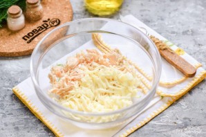 Картофельный рулет с курицей