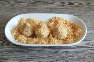 Конфеты с вафельной крошкой