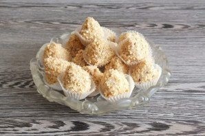 Конфеты с вафельной крошкой