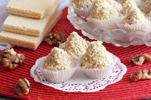 Конфеты с вафельной крошкой