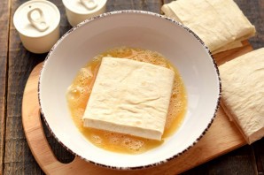 Конвертики из лаваша с мясом и сыром