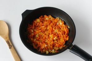 Курица на рисовой подушке