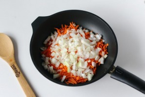 Курица на рисовой подушке