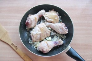 Курица в красном соусе