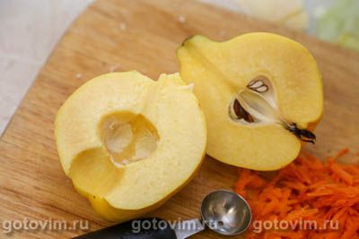 Квашеная капуста с айвой Квашеная капуста с айвой