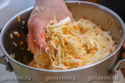 Квашеная капуста с айвой Квашеная капуста с айвой